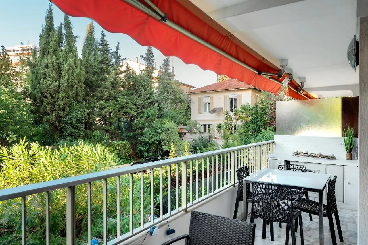 Apartment Appartement 2 Pieces Au Calme Proche Martinez Avec Parking Prive Cannes